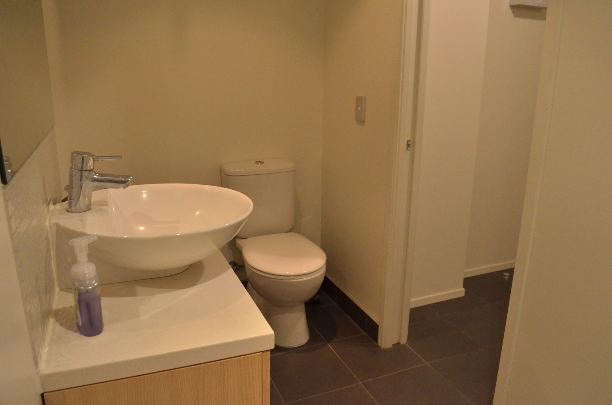 Cosy Inner City Studio Apartment *