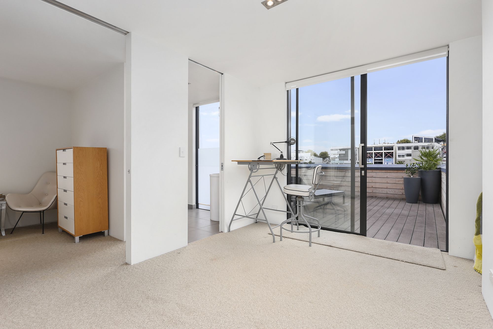 Apartment Architectural Parkside Paradise