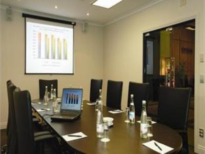 Adina Citylife Hotel
