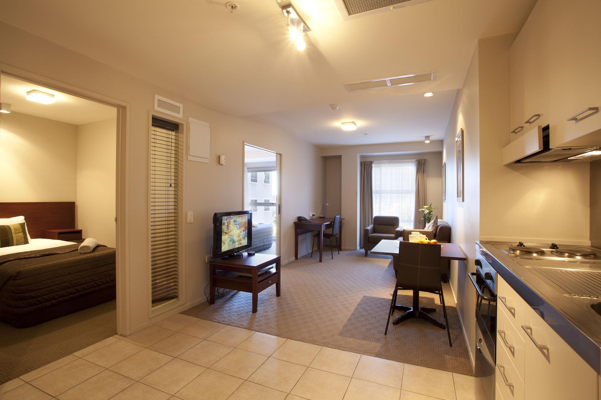 Vr Aparthotel 4*