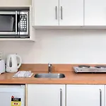 Oasis Studio In City Central - Aircon And Free Wifi