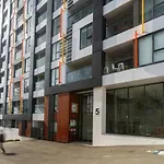 Pristine Inner-City Nest With Carpark