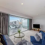 Fabulous Apartment With Harbour Views Free Netflix