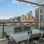 Fabulous Apartment With Harbour Views Free Netflix