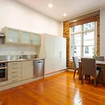 Characterful Loft On Lorne Street