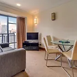 Qv Center High Floor Apartment With Wifi -