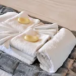 Qv Center High Floor Apartment With Wifi -