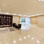 Skytower View 2 Bedroom In Metropolis Residence
