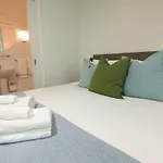 Central And Minimal 1Br I Wifi And Netflix