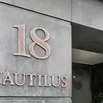 Qv Huge Penthouse With Waterview & Parking - 919