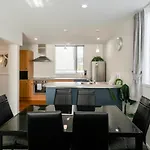 Gorgeous 3 Bedroom Townhouse