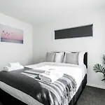 Gorgeous 3 Bedroom Townhouse