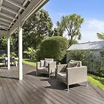 Mount Eden Villa