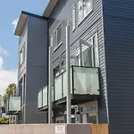 Gorgeous 3 Bedroom Townhouse