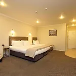 Auckland Airport Lodge