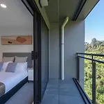 Sunrise Garden Suites