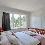 Family Gem In Hillsborough With Free Parking