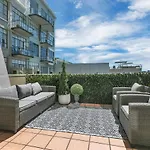 Qv Lovely Sunny 1-Bedroom In Cbd 1025