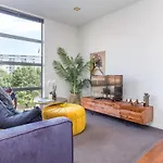 Deluxe Mahuhu 2 Bedroom - Spark Arena - Free Parking