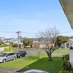 Renovated Takapuna 2Br Apt L Parking L Skytower