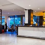 Qv Modern Apt In Cbd W Carpark-868