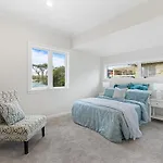 Sun-Soaked Holiday Home Close To Beach