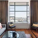 1 Bedroom Apartment In Cbd