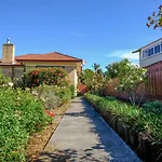 Auckland Howick Sea View House