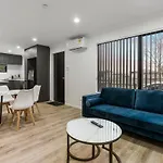 Jupiter St Holiday Home No 3