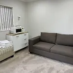 Guest Suite - Cosy Place In The Wattle Downs