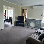 Auckland Home Away From Home