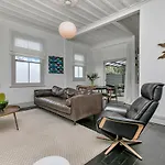Qv Ponsonby Luxury Villa