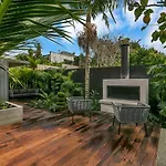 Qv Ponsonby Luxury Villa