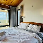Seaview King Ensuite West Harbour Auckland
