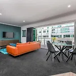 Qv Modern Upscale Apartment Wifi & Parking - 1046