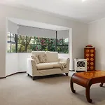 Central Comforts - Mount Eden Holiday Home