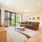 Wanna Live In The Brand New House? Check This Out!