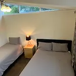 Hillcrest Homestay, Northshore, Auckland