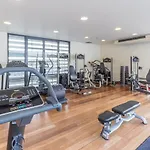 Corporate Gem + Rooftop Pool & Spa