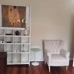 Mt Eden Master Suite Rm1