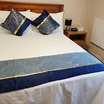 Bed & Breakfast @ Unsworth Heights Albany