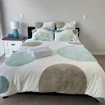 8 Ocean Rd