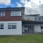 Perfect Living In Eastern