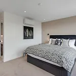 Mission Bay Luxurious 3Br Townhouse Auckland