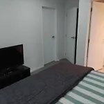 Homestay! Close To Airport, Bus & Train Station