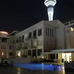 Cute Heritage Studio , Pools And Gym!