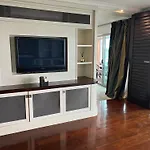 Waterfront Seaview Hotel Apartment - Same Building Block As Auckland Hilton