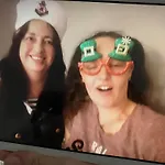Kiwi Hosts