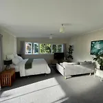 Urban Kingsland Studio