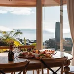 Takapuna Beachfront W Stunning Views
